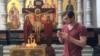 Отменят ли видеоблогеры статью "экстремизм". Спор депутата с ловцом покемонов в церкви